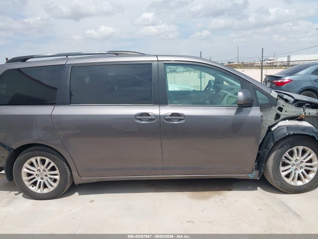 Toyota Sienna Xle V6
