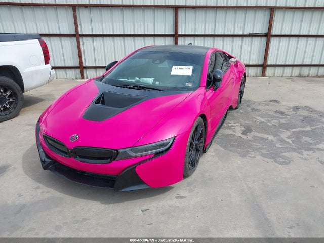 BMW i8