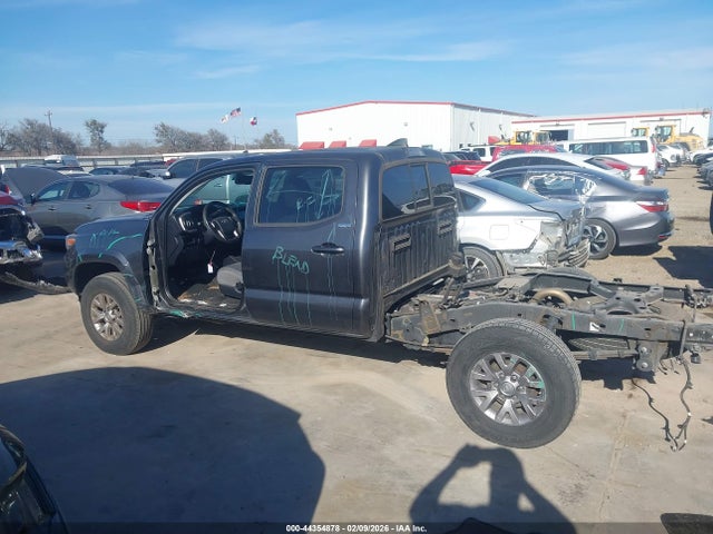 Toyota Tacoma Sr5 V6