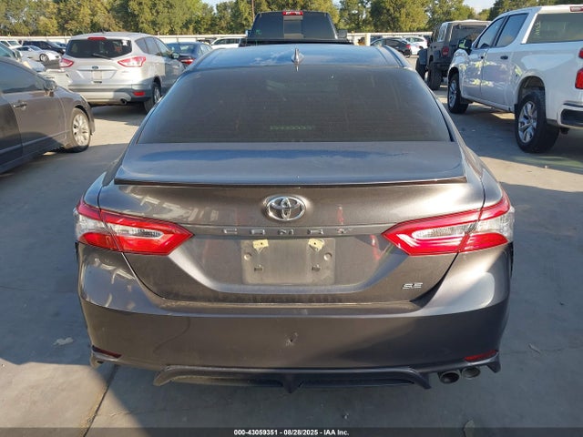 Toyota Camry Se