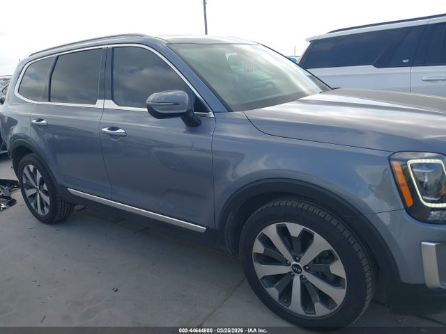 Kia Telluride S