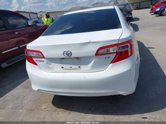 Toyota Camry Le