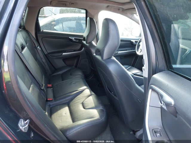 Volvo XC60 T5 Premier Plus
