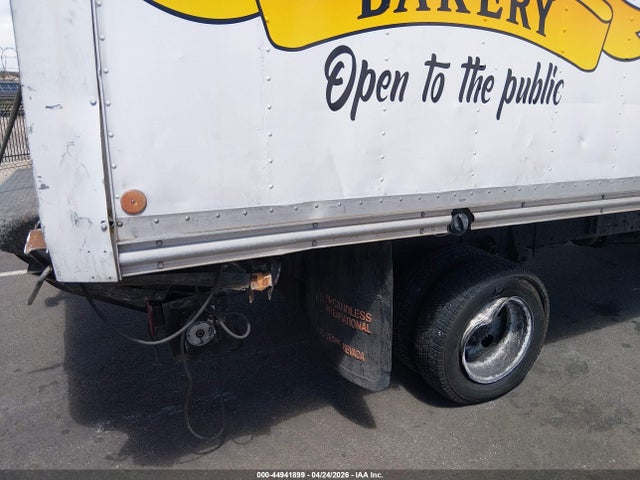 Isuzu Npr