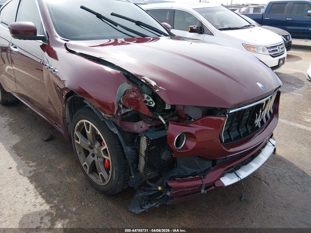 Maserati Levante S