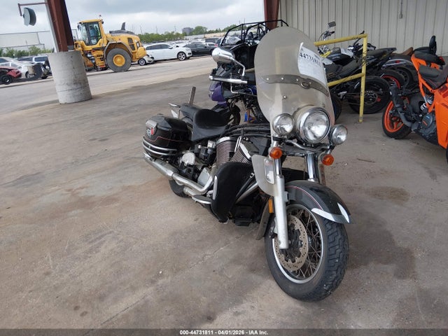 Salvage Victory Motorcycles Deluxe Touring Image