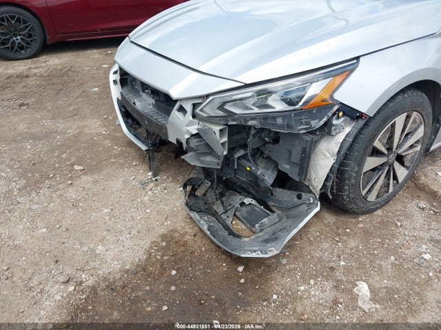Nissan Altima Sv Fwd