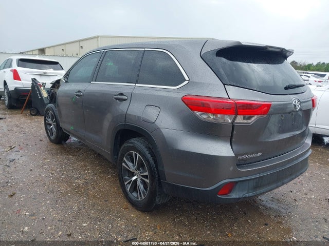 Toyota Highlander Le