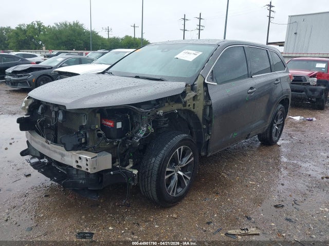 Toyota Highlander Le
