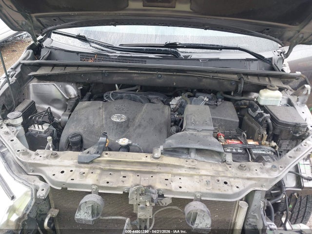 Toyota Highlander Le