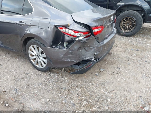 Toyota Camry Le