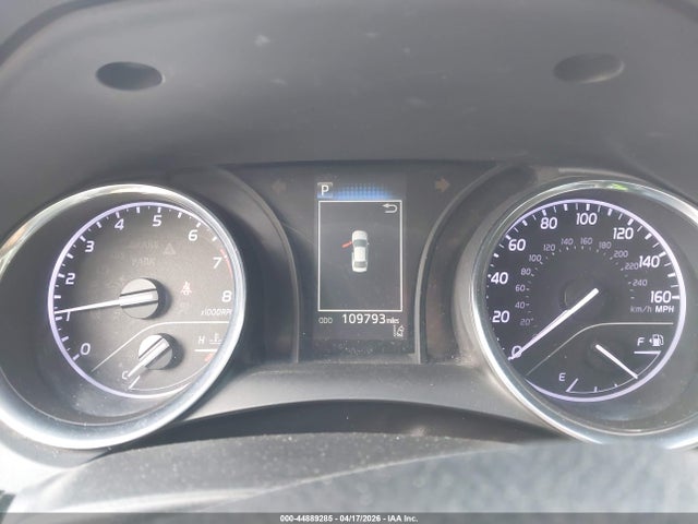 Toyota Camry Le