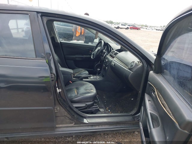 Mazda Mazda3 S Grand Touring