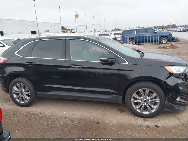 Ford Edge Titanium