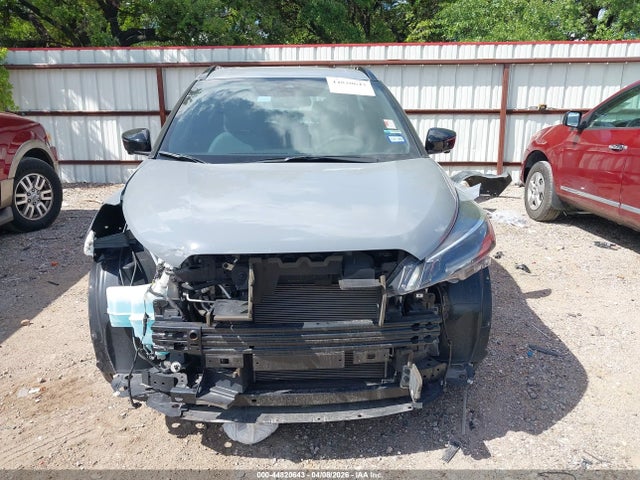 Nissan Kicks Sr Xtronic Cvt