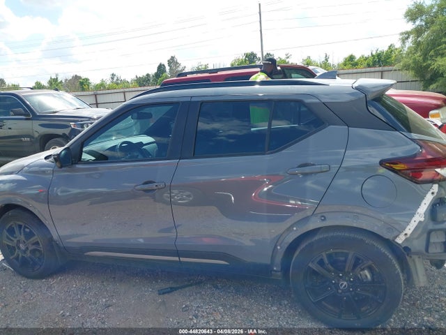 Nissan Kicks Sr Xtronic Cvt