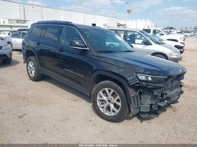 Salvage Jeep Grand Cherokee Image