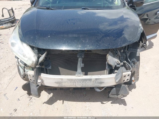 Nissan Murano S
