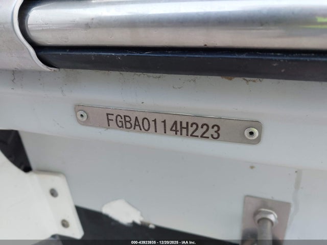 Chaparral 23