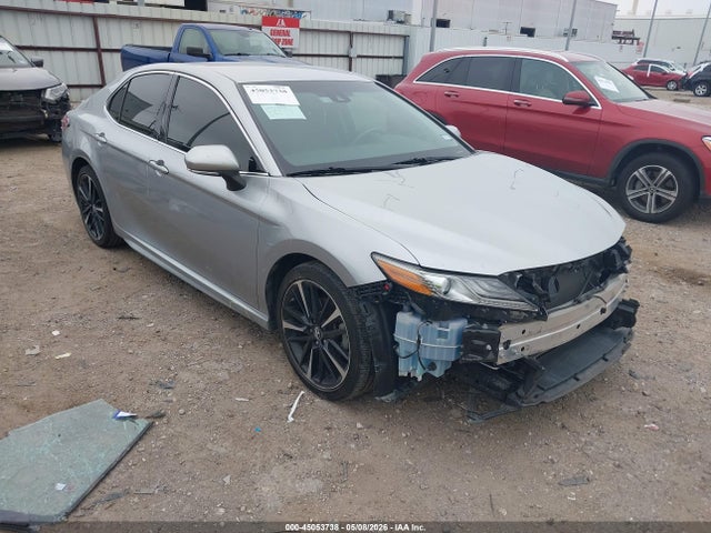 Salvage Toyota Camry Image