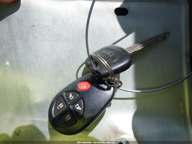 Toyota Sienna Le