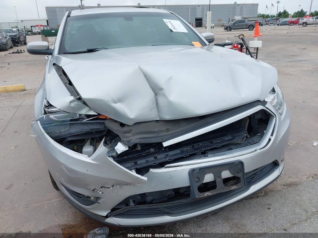 Ford Taurus Sel