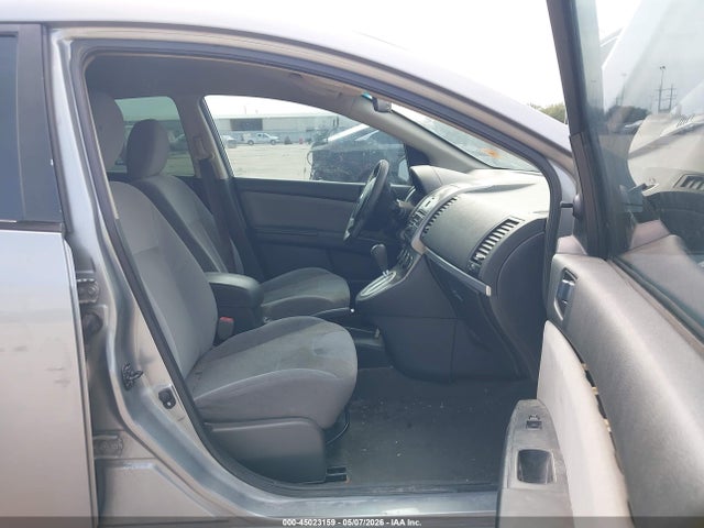 Nissan Sentra 2.0
