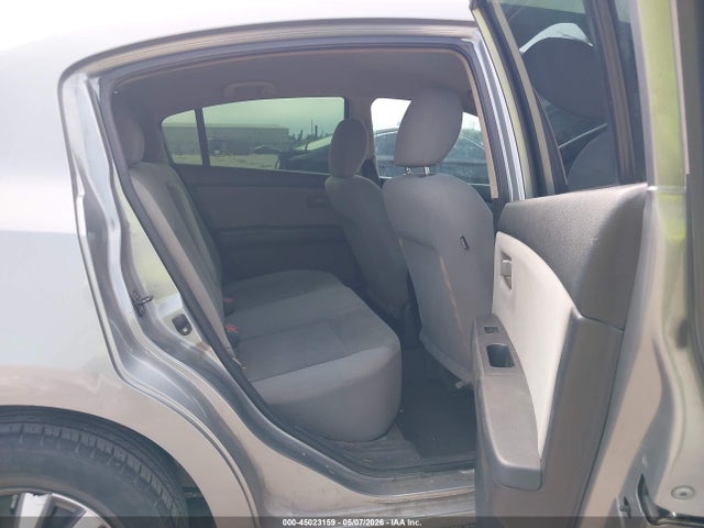 Nissan Sentra 2.0