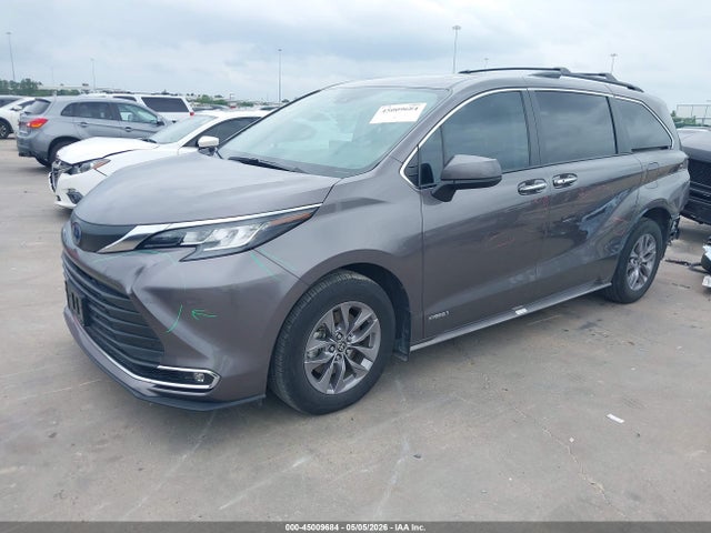 Toyota Sienna Xle