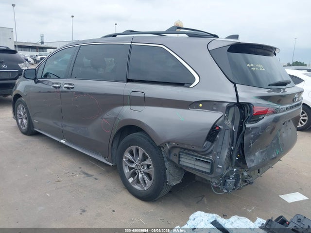 Toyota Sienna Xle