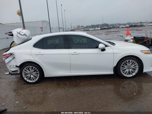 Toyota Camry Xle
