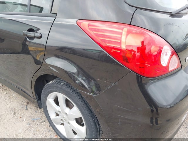 Nissan Versa 1.8sl