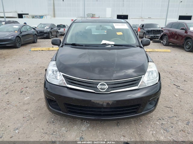 Nissan Versa 1.8sl