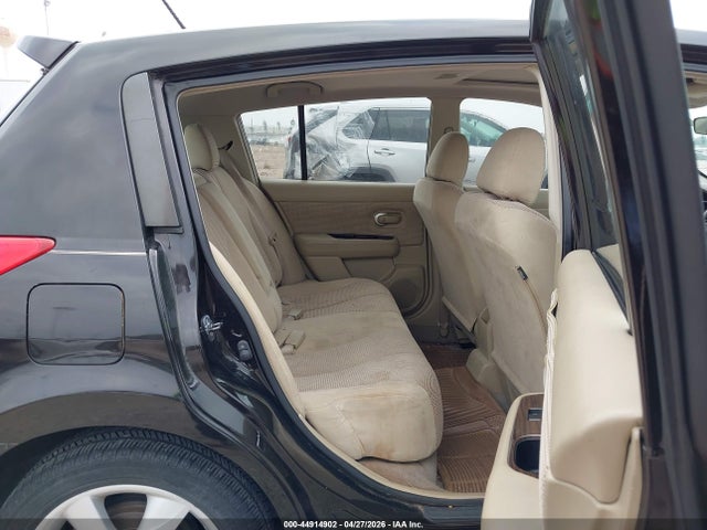 Nissan Versa 1.8sl