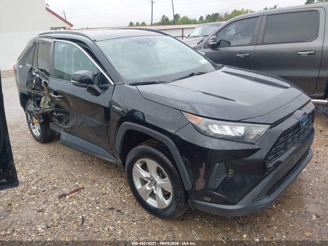 Salvage Toyota RAV4 Image