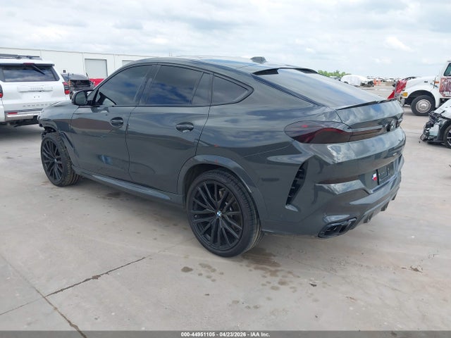 BMW X Series M60i