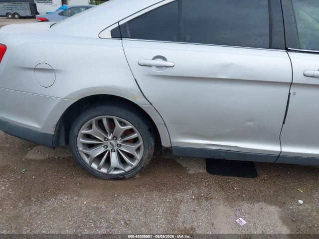 Ford Taurus Limited