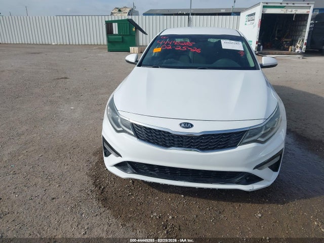 Kia Optima Lx