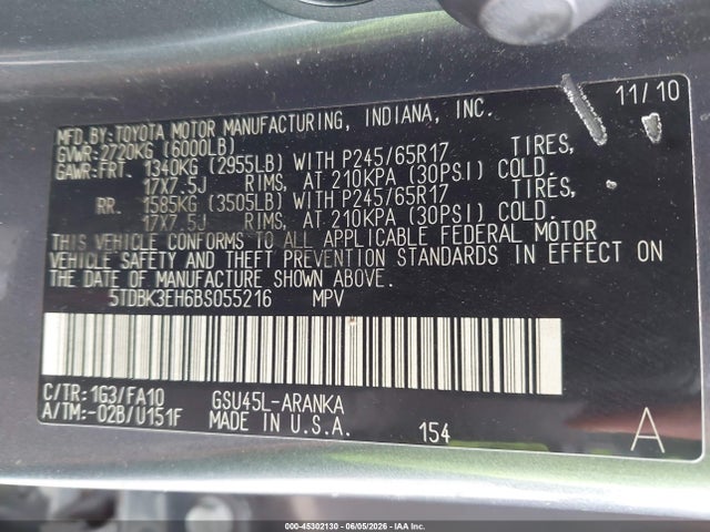 Toyota Highlander Base V6