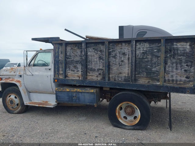 Chevrolet C5000 C5d042