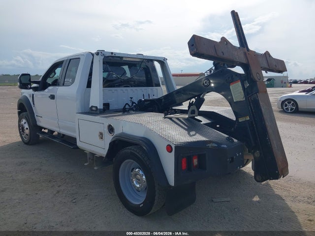 Ford F-550 Xlt