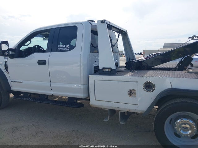 Ford F-550 Xlt
