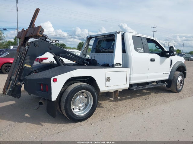 Ford F-550 Xlt