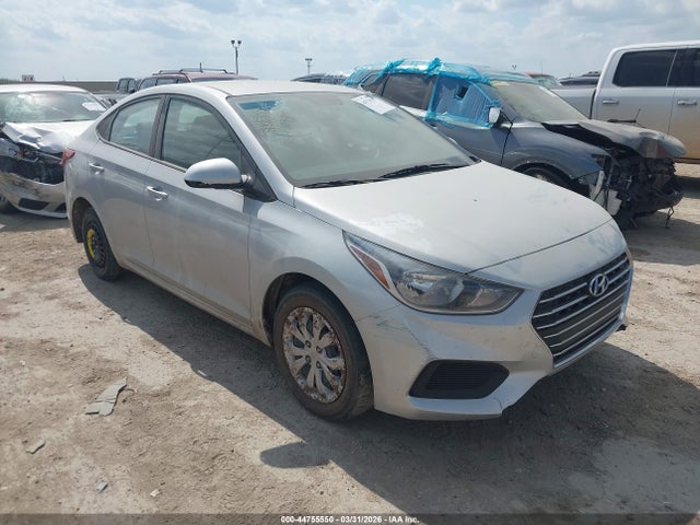 Salvage Hyundai ACCENT Image
