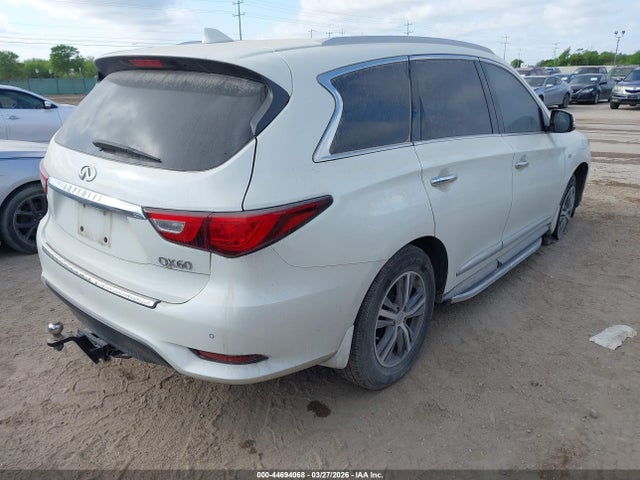 INFINITI Qx