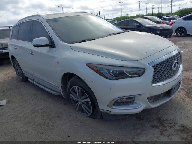 Salvage INFINITI Qx Image