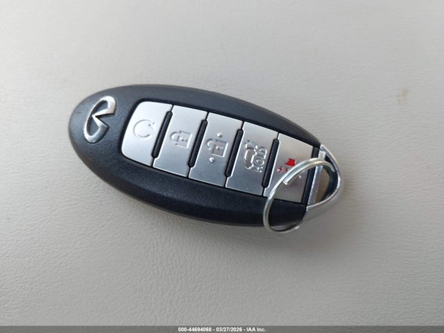 INFINITI Qx
