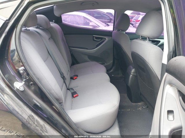 Hyundai ELANTRA Se