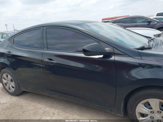 Hyundai ELANTRA Se
