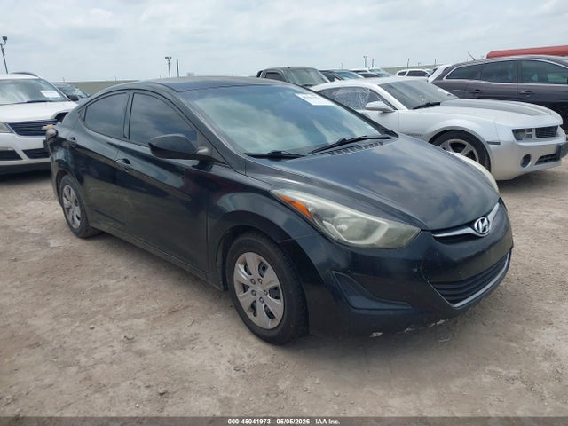 Salvage Hyundai ELANTRA Image